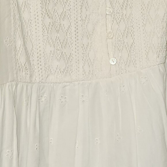 White Dress from Levi's - Picture 6 of 6